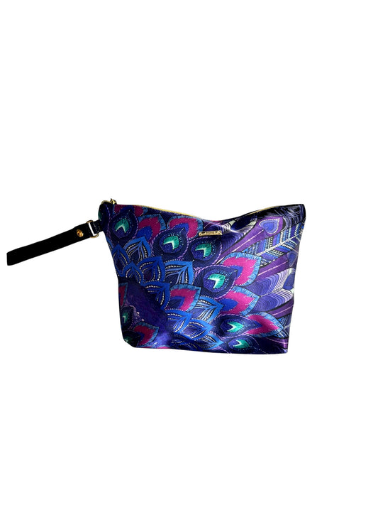 Aline Cosmetic Izaro